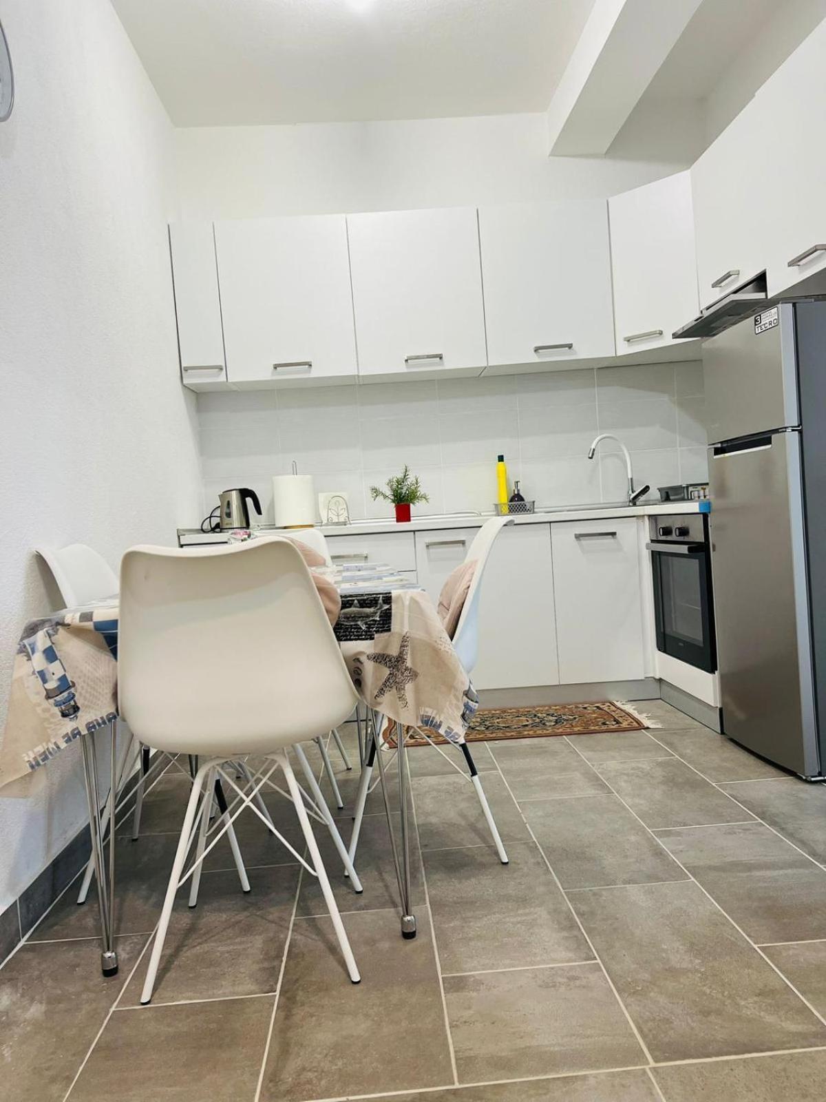 Apartment Bim Pisak Luaran gambar